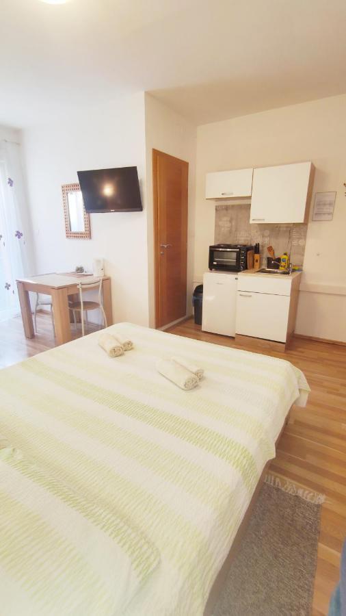 Apartments Vjeko Split Zewnętrze zdjęcie